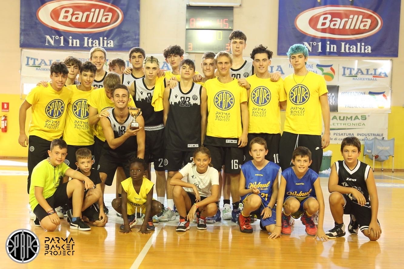 foto squadra Parma Basket Project U17M