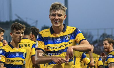 esultanza Adrian Benedyczak in Parma Bari 1 0 di Coppa Italia