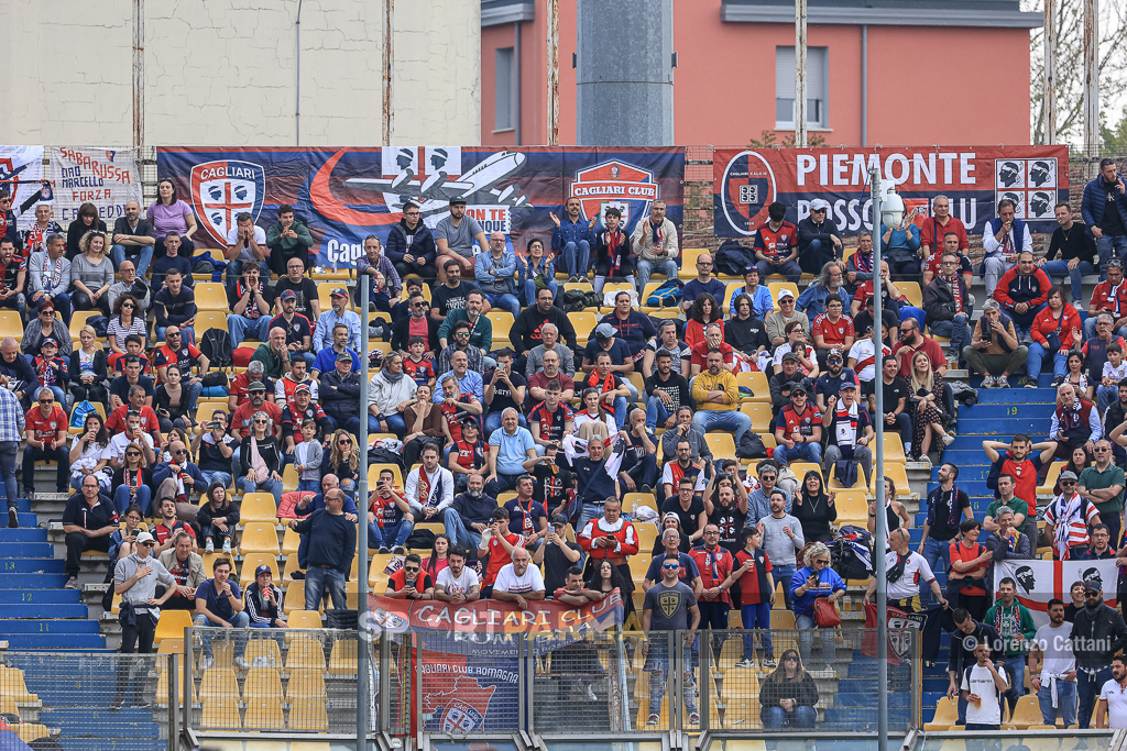 tifosi ospiti in Parma Cagliari 2 1 34a giornata Serie B 2022 2023