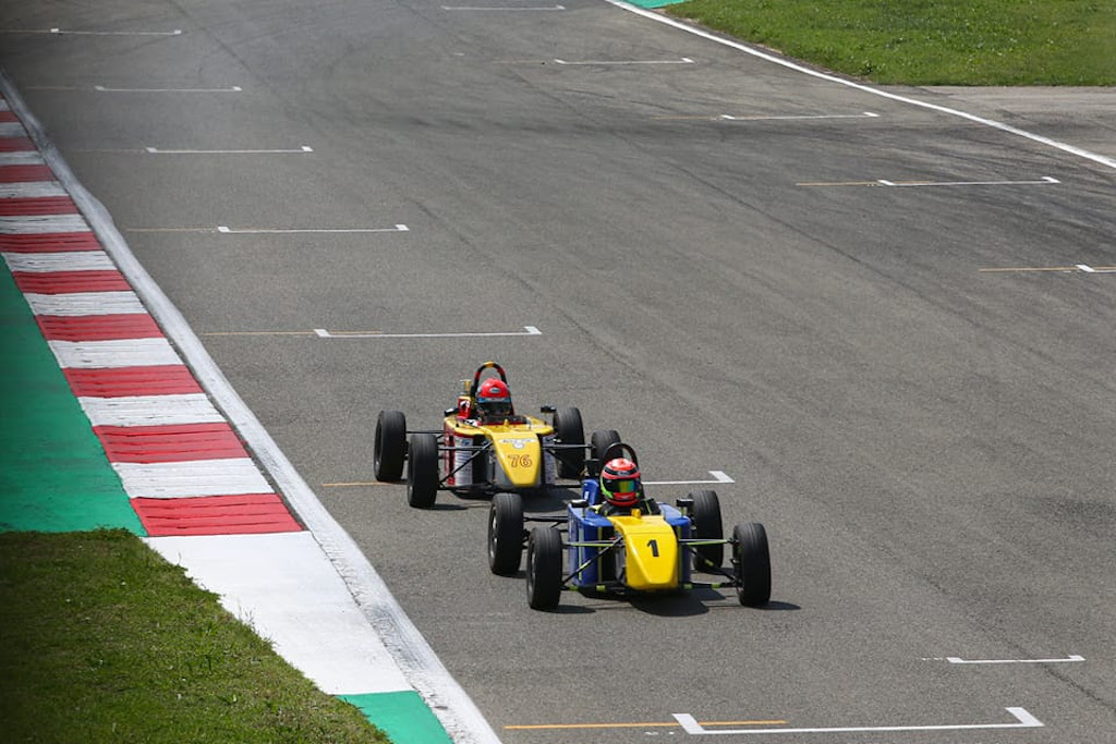 Autodromo Varano PNK Motorsport