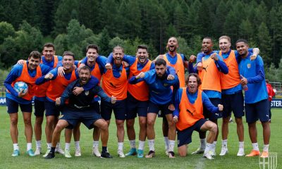 i giocatori del Parma nel primo giorno di ritiro a Valles