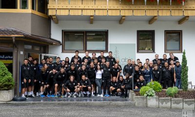 Foto gruppo squadra Parma Calcio allHotel Abis di Valles nellultimo giorno di ritiro